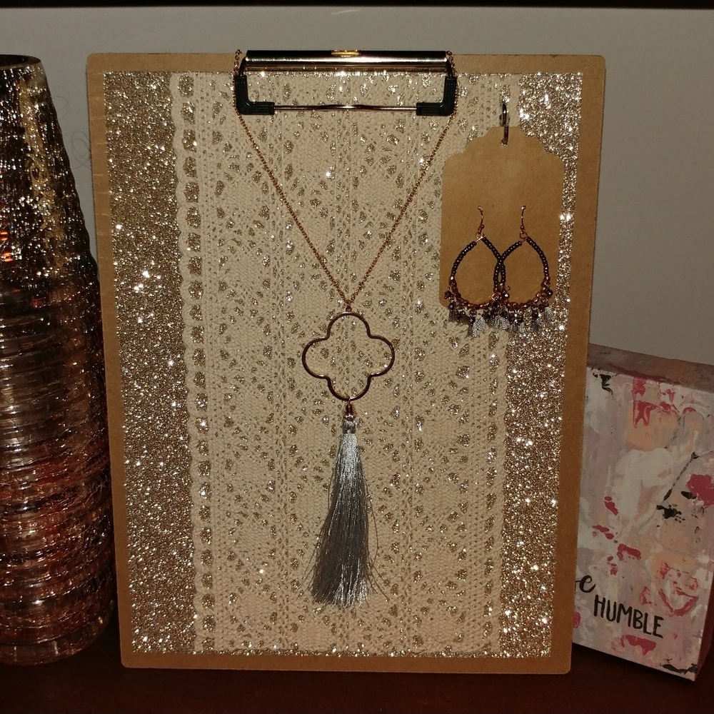 Gold & Gray Tassle Necklace